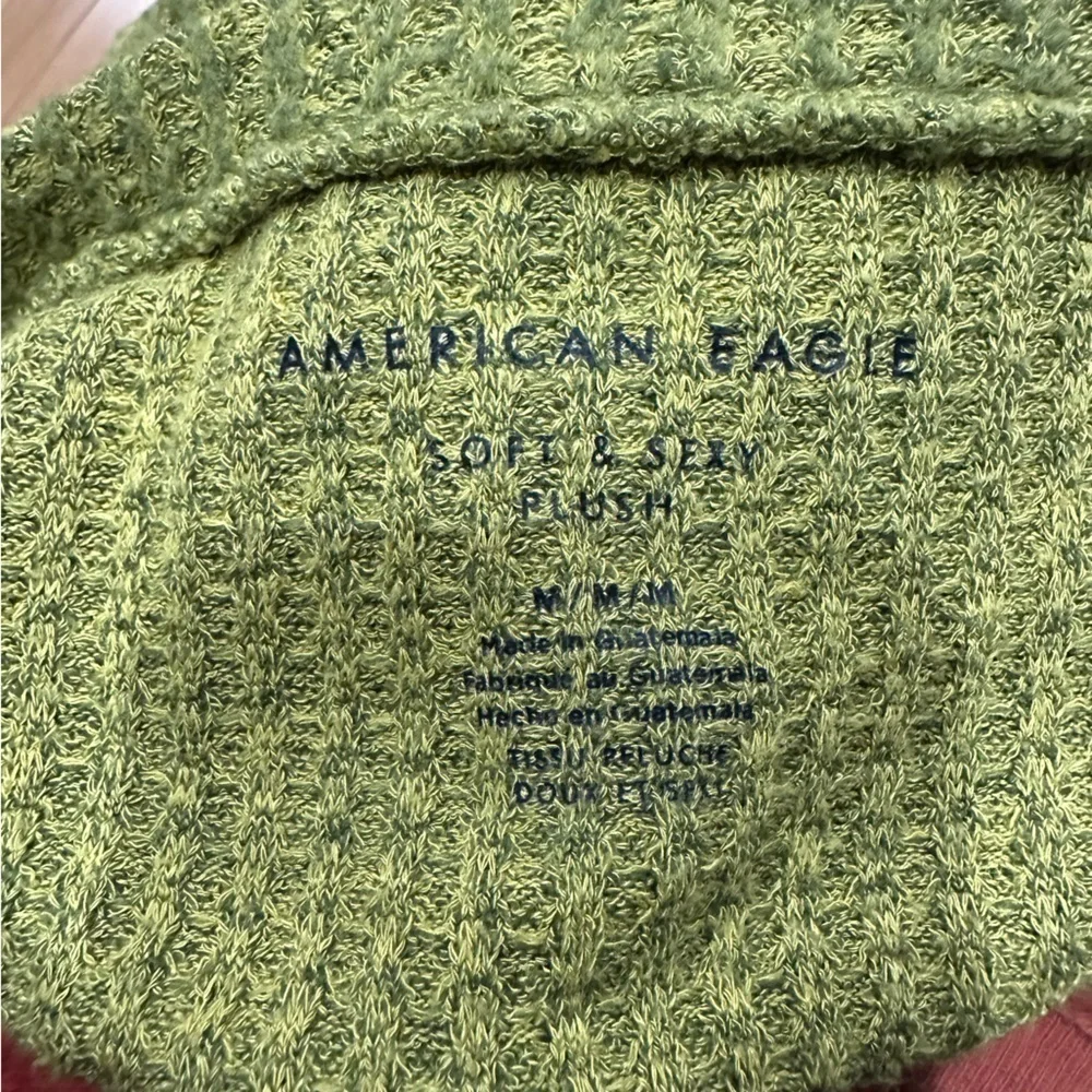 American Eagle sweater - Picture 5 of 5